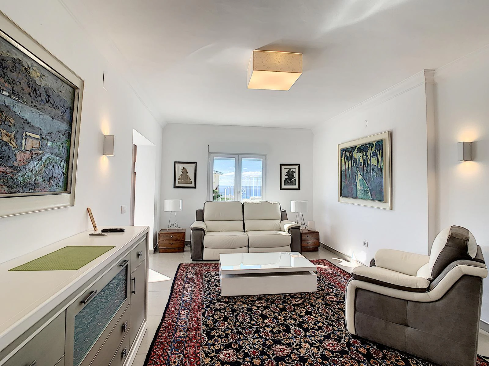 Cumbre del Sol villa gerenoveerd met uitzicht op zee