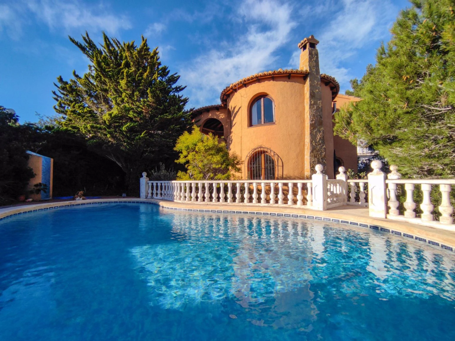 Cumbre del Sol villa with private pool and sea views