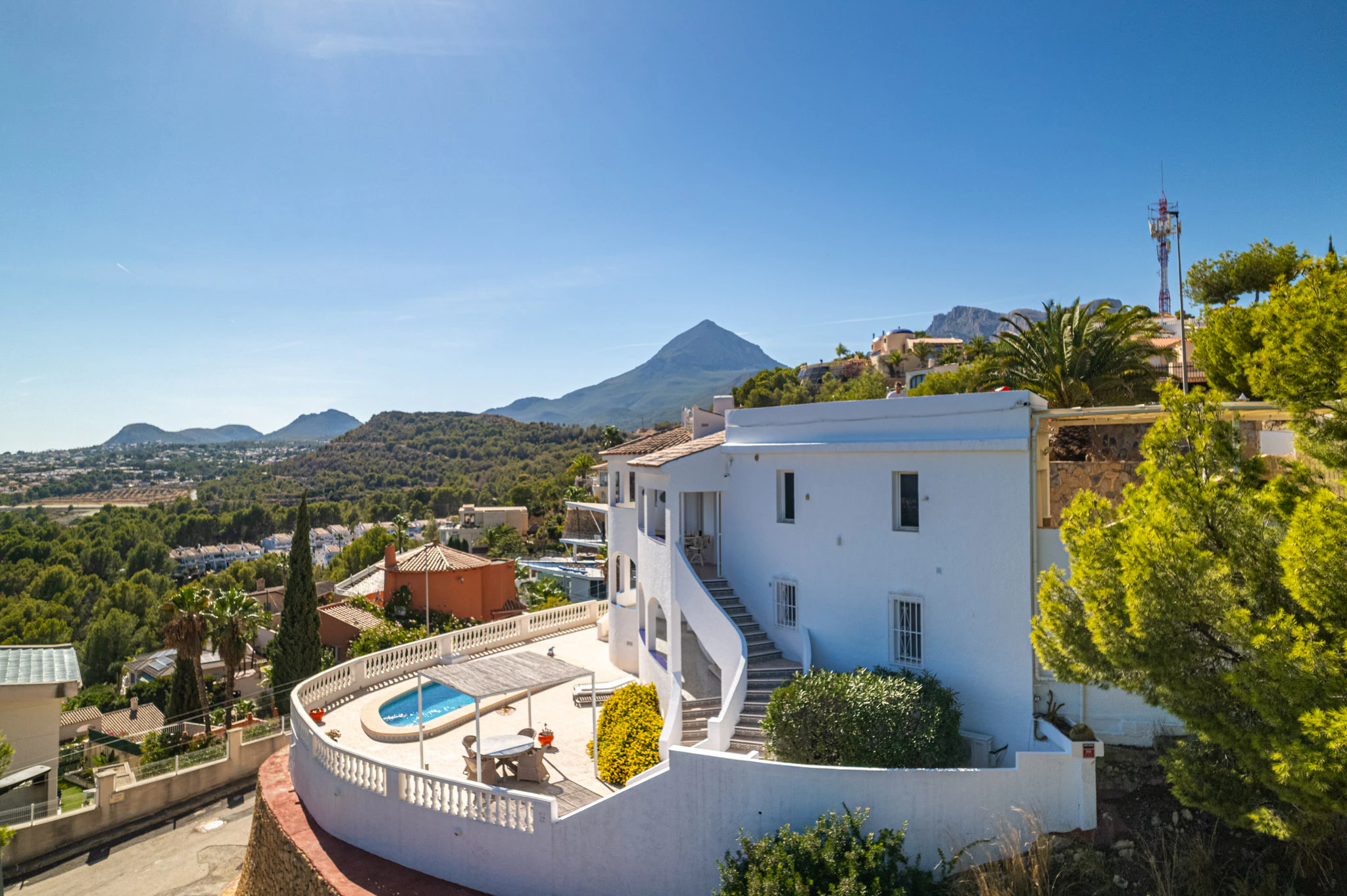 Villa for sale in L'alfàs Del Pi