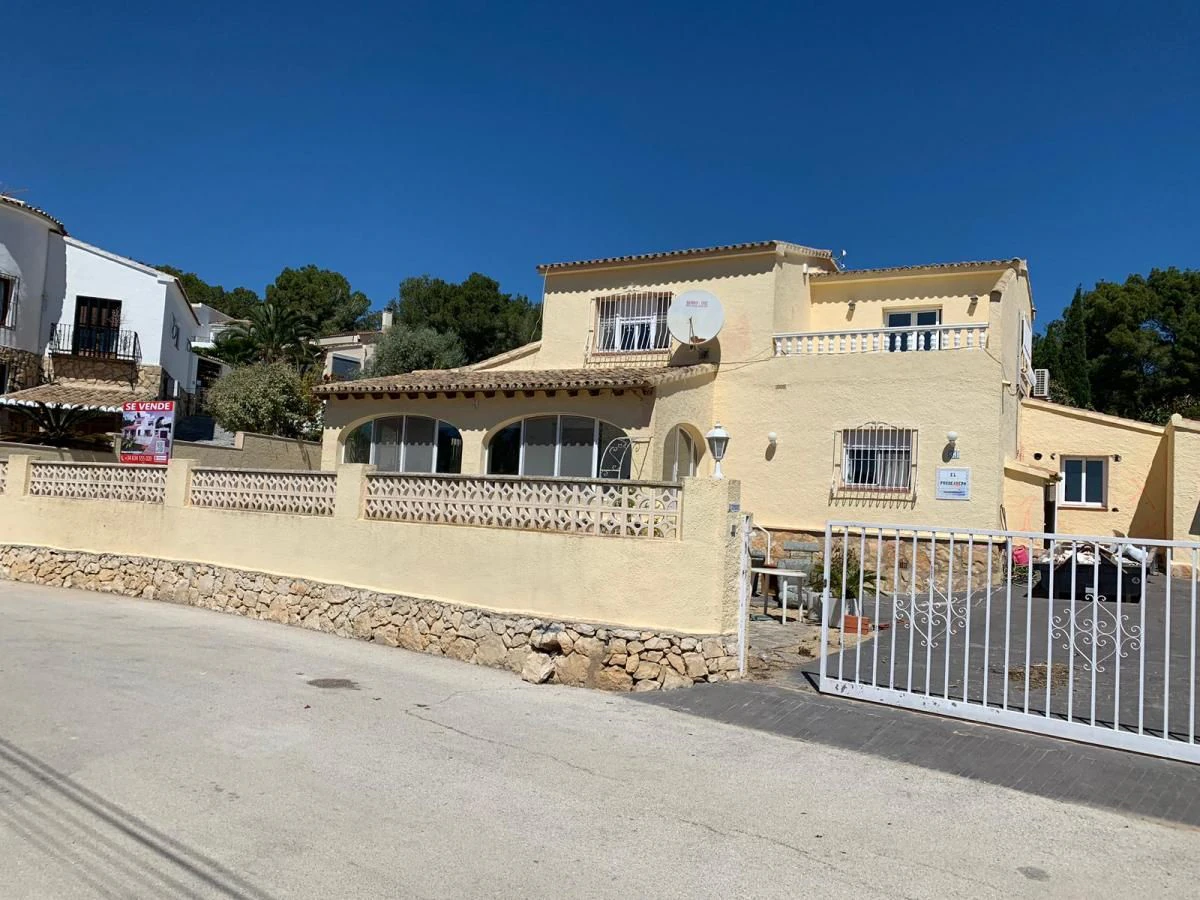 Villa for sale in Moraira