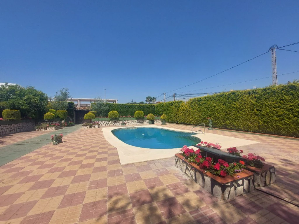 Detached Villa zum verkauf in Albir