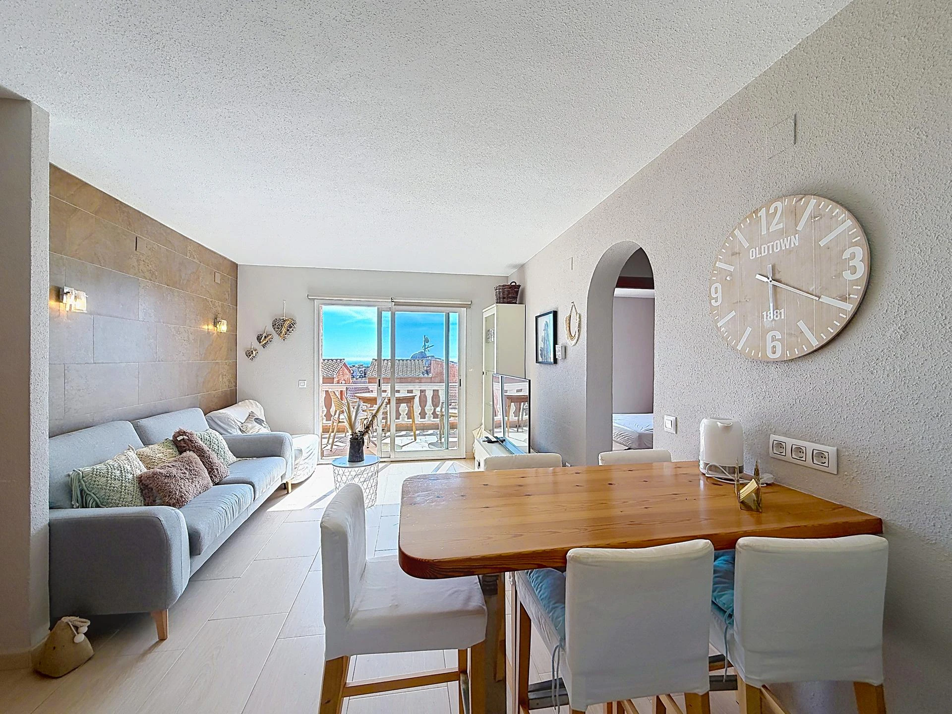 Cumbre del Sol appartement gerenoveerd met uitzicht op zee
