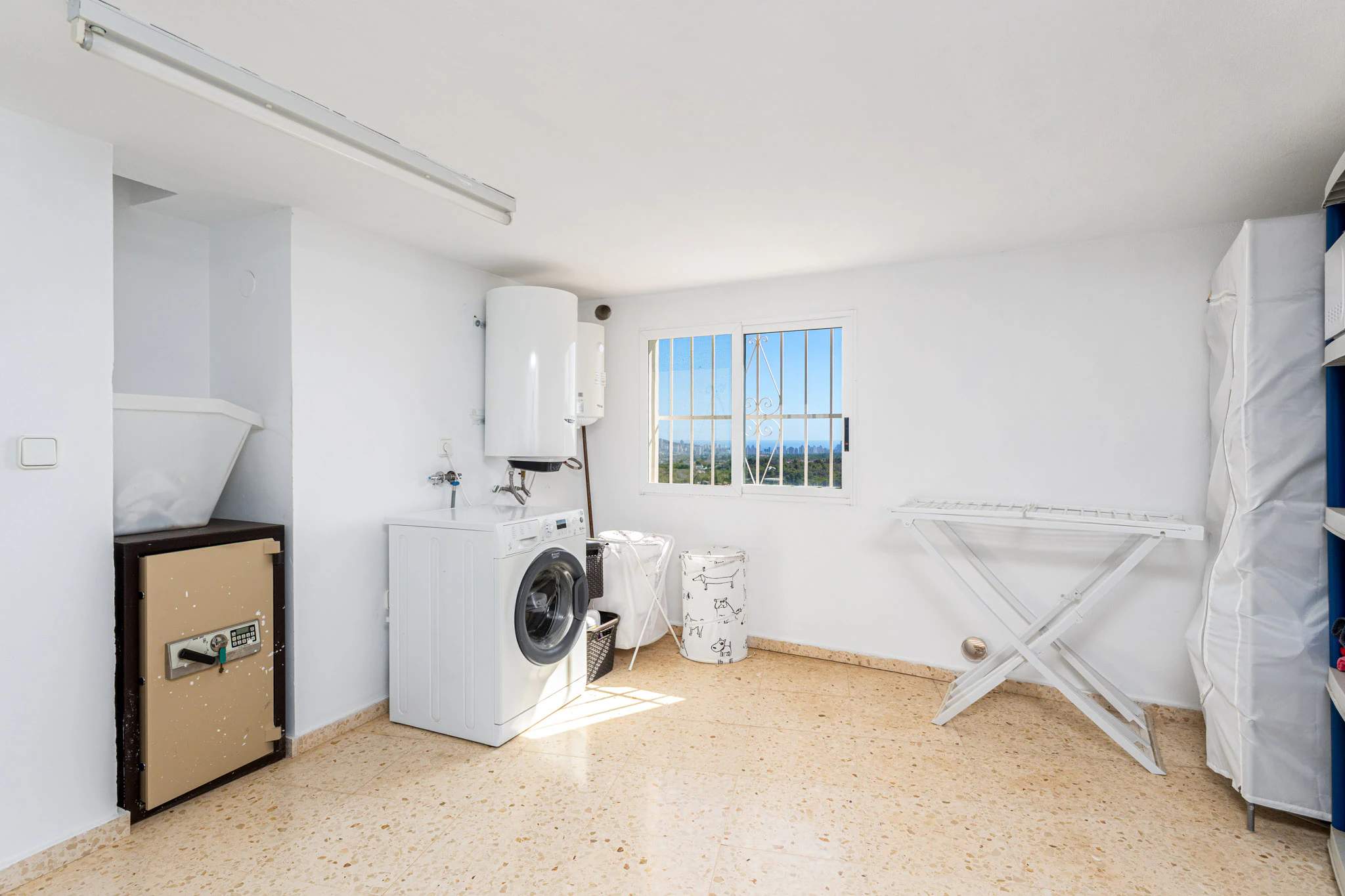 Villa for sale in L'alfàs Del Pi