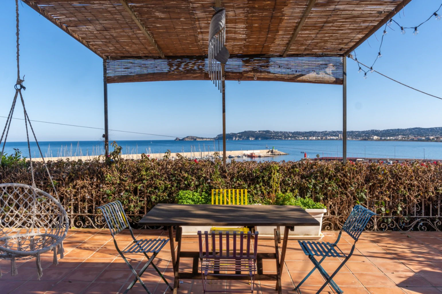 VILLA ON THE SEAFRONT IN THE PORT OF JAVEA