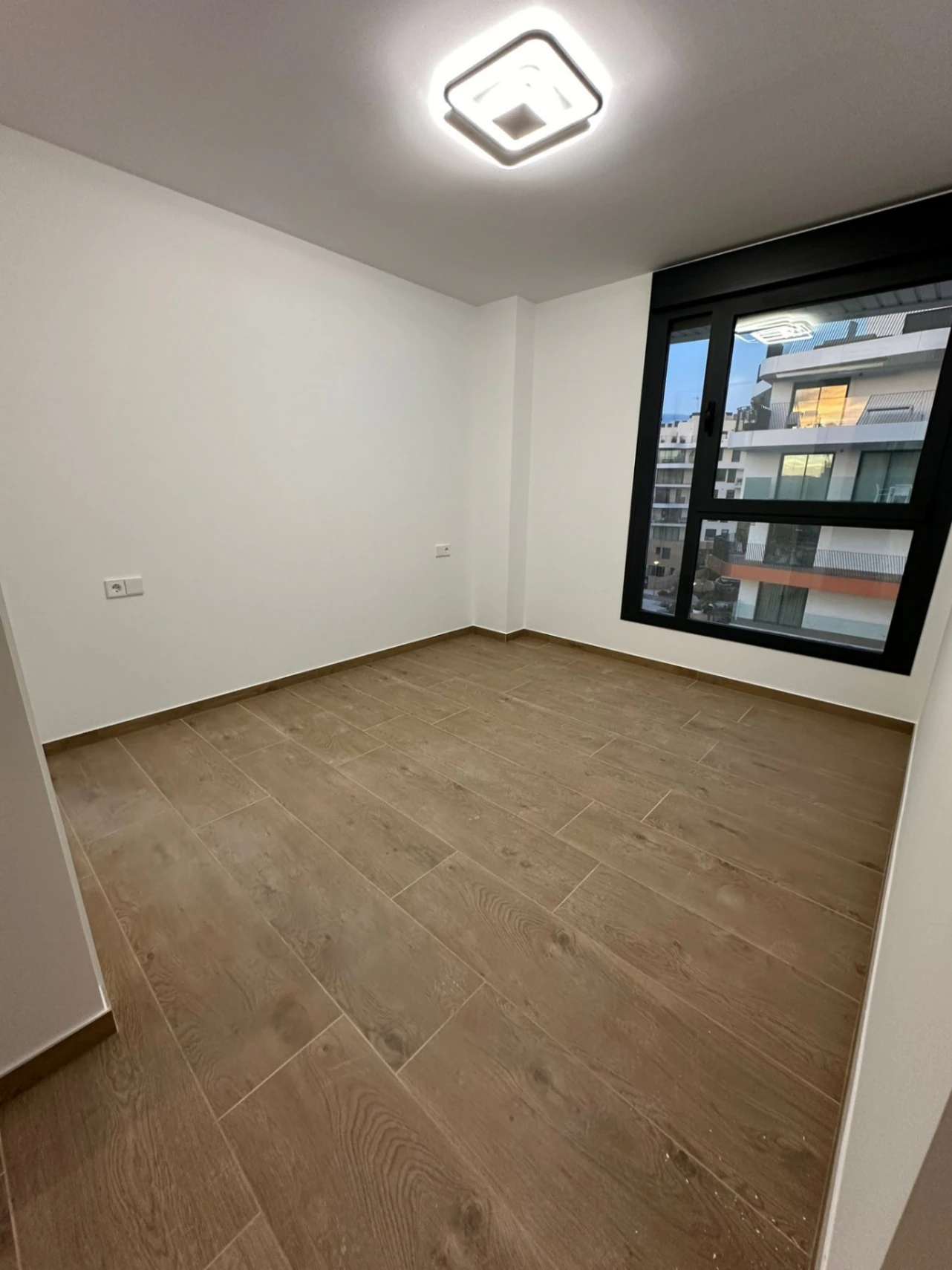 Seafront Apartment for Sale in Villajoyosa