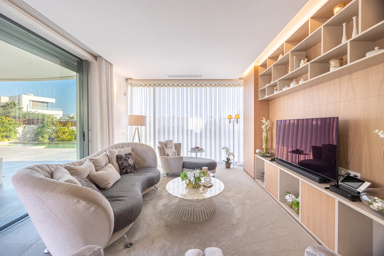 Villa for sale in Finestrat