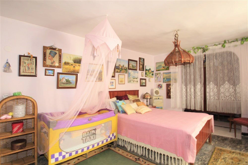 Traditional village house for sale in Teulada