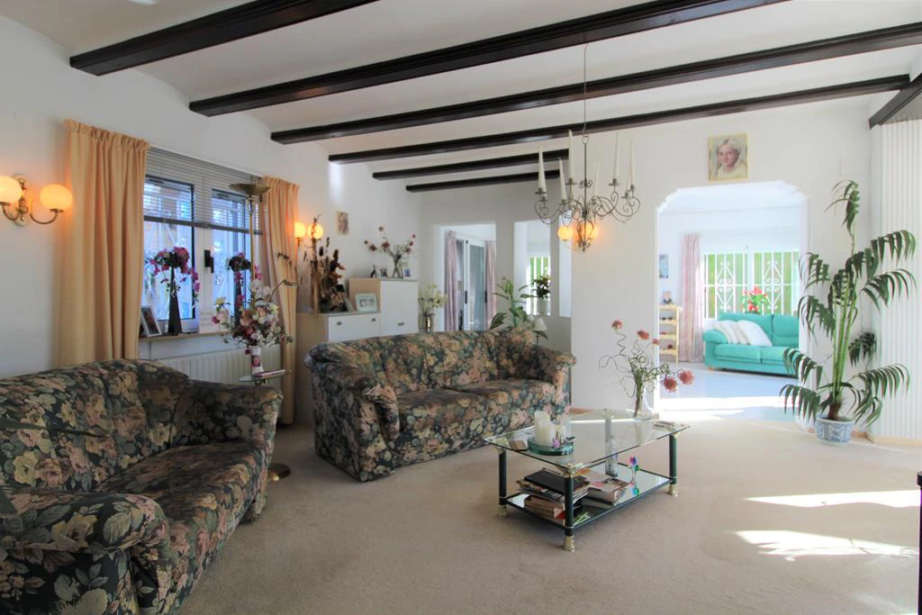 Villa a step away from the beach, Els Poblets