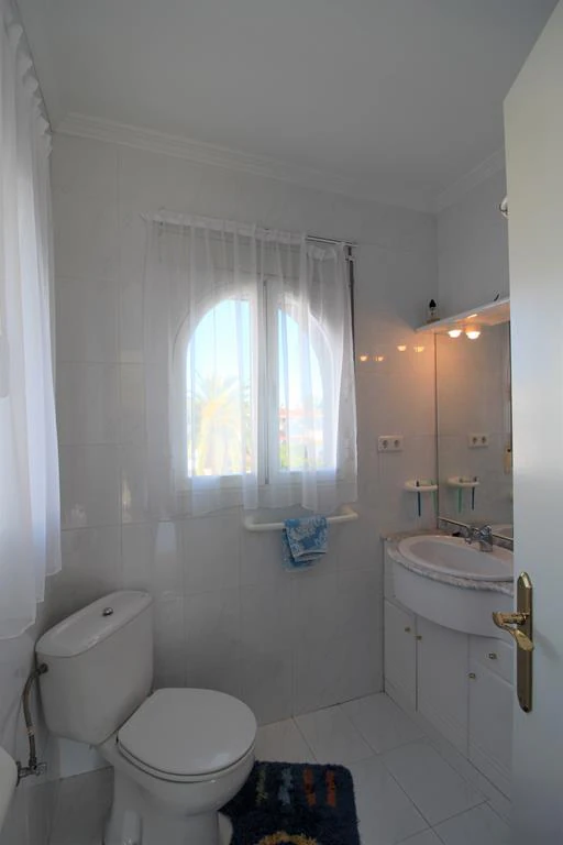 Villa a step away from the beach, Els Poblets