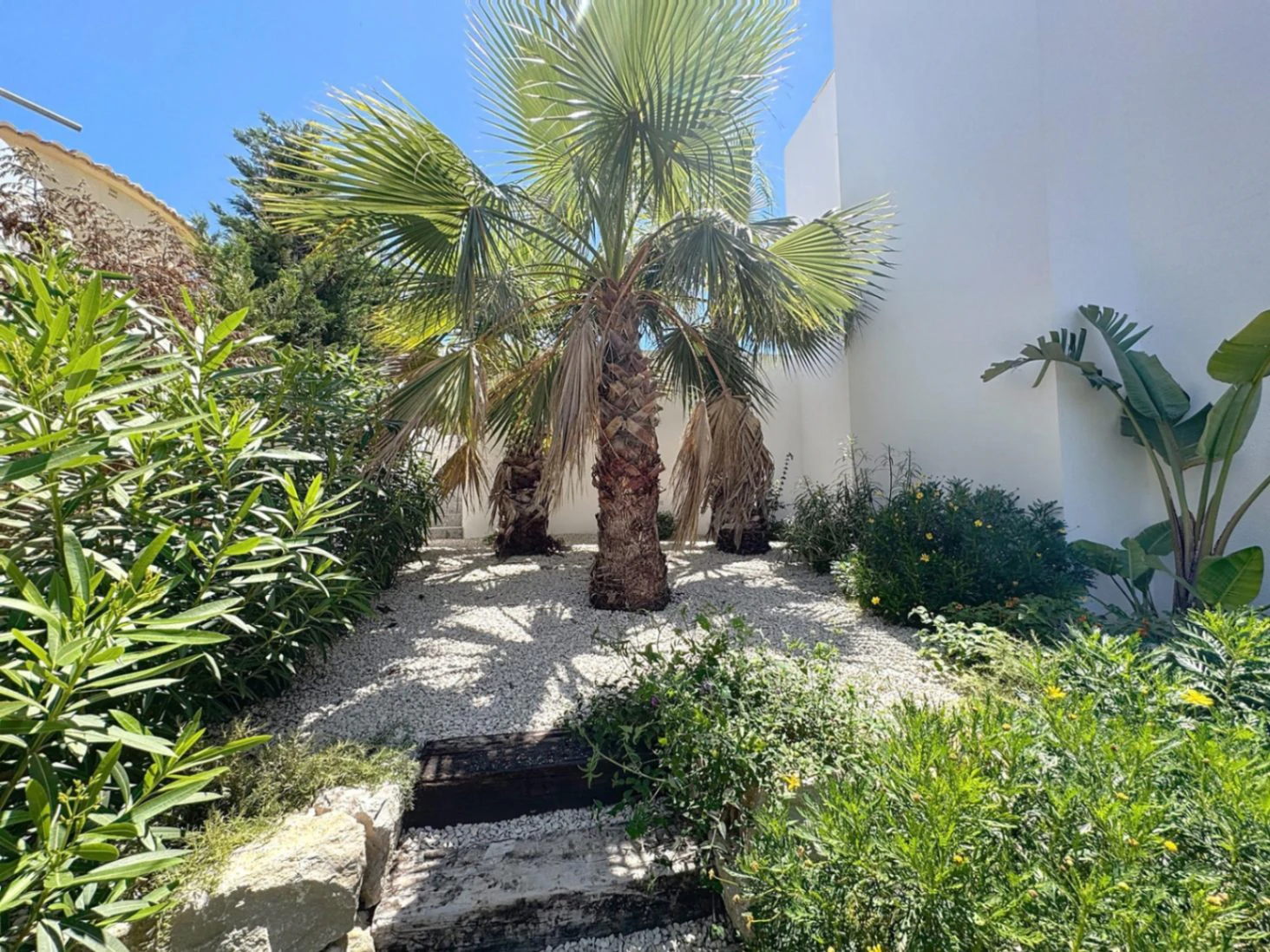 Moderne Villa in Cumbre del Sol mit Meerblick, neu zu beziehen
