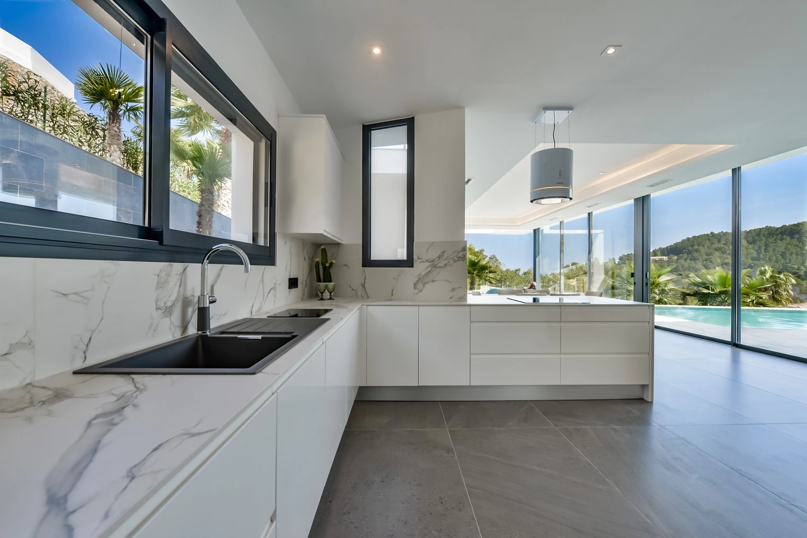 Impressive new build for sale in Jávea