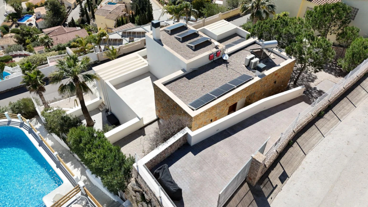Cumbre del Sol modern villa with panoramic sea views
