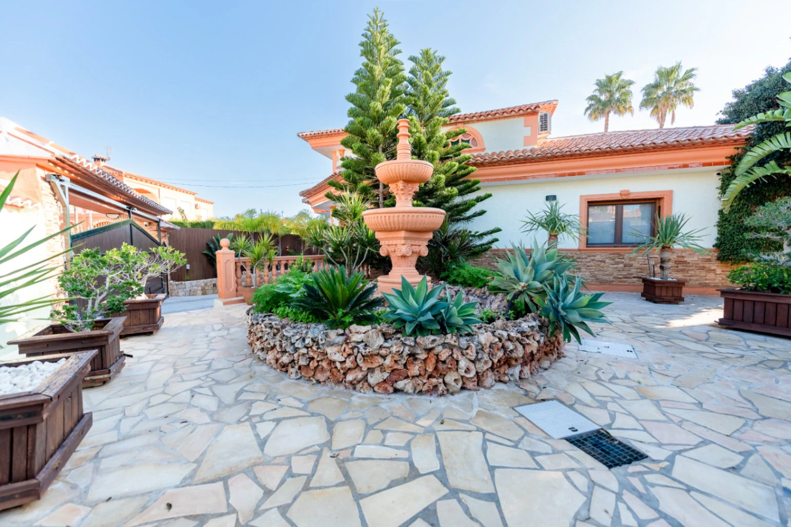 Villa de luxe à Calpe : une maison de rêve avec des équipements exceptionnels