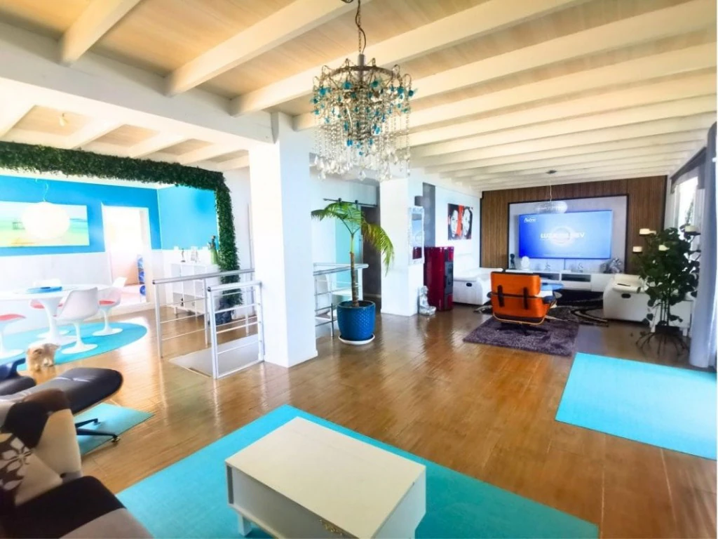 Villa zum verkauf in Albir