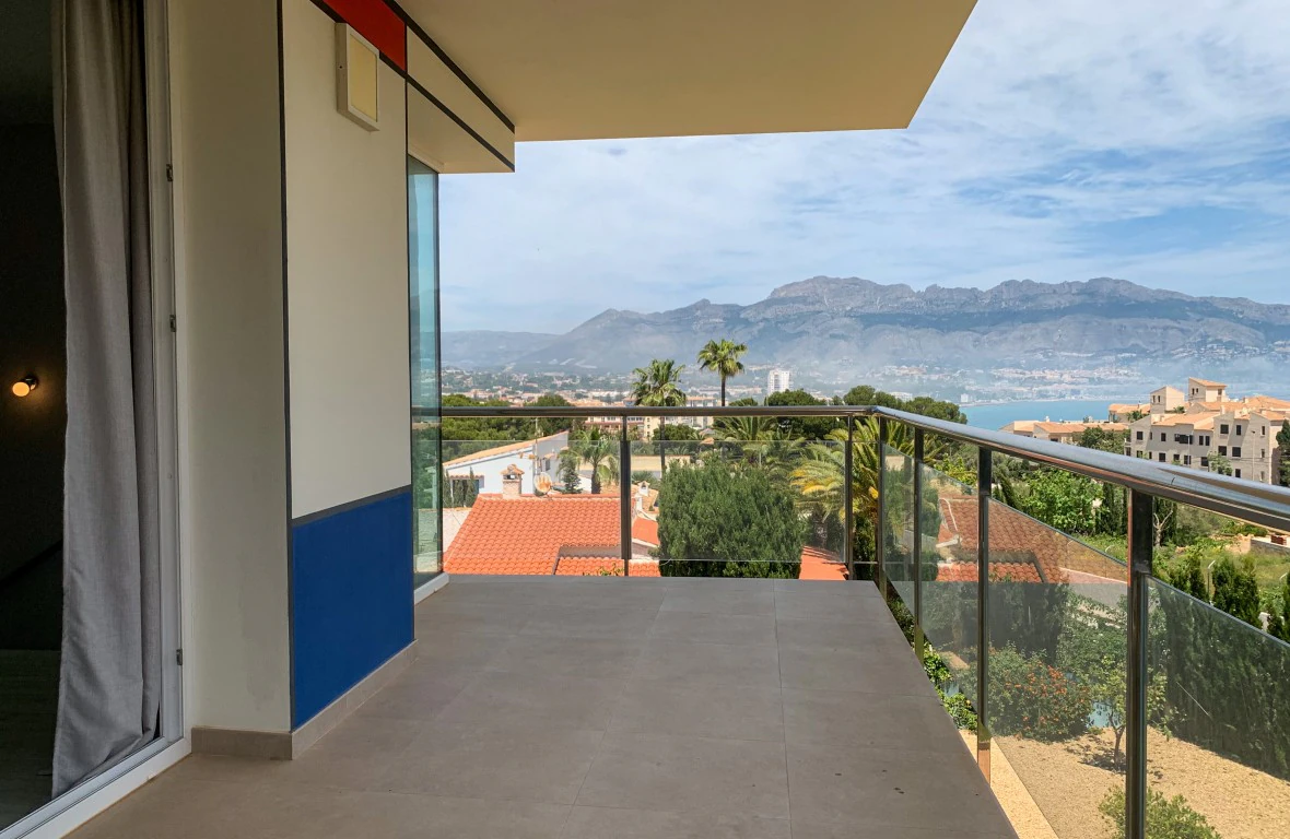 Villa zum verkauf in Albir