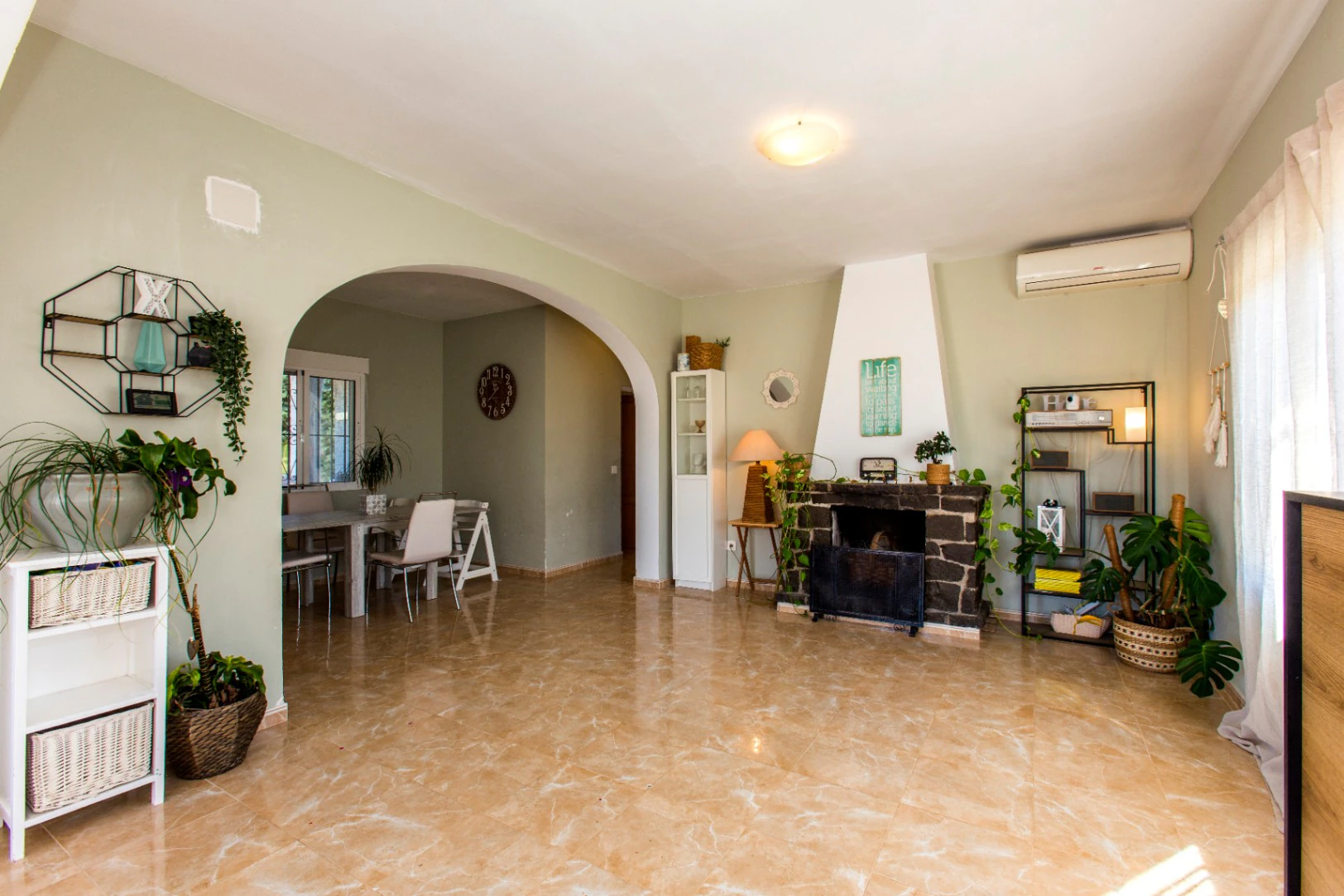 Villa with great potential for sale in Calpe
