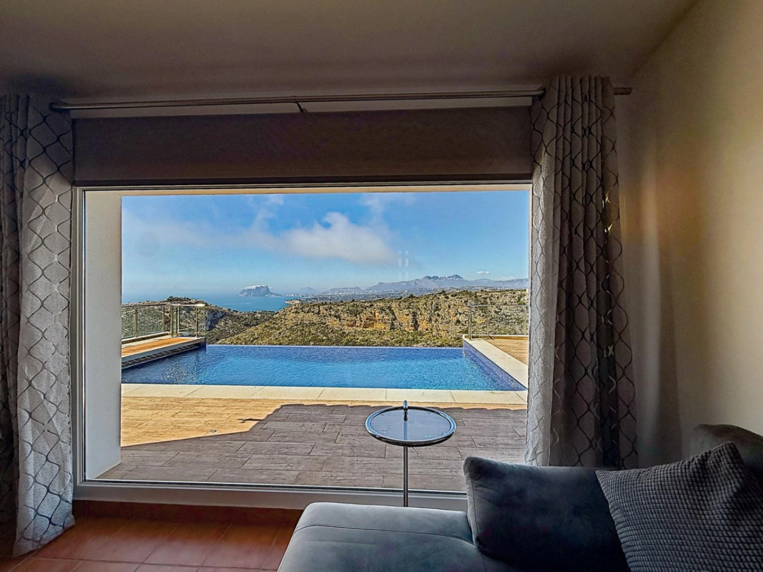 Cumbre del Sol, Luxe villa met panoramisch zeezicht in Magnolias