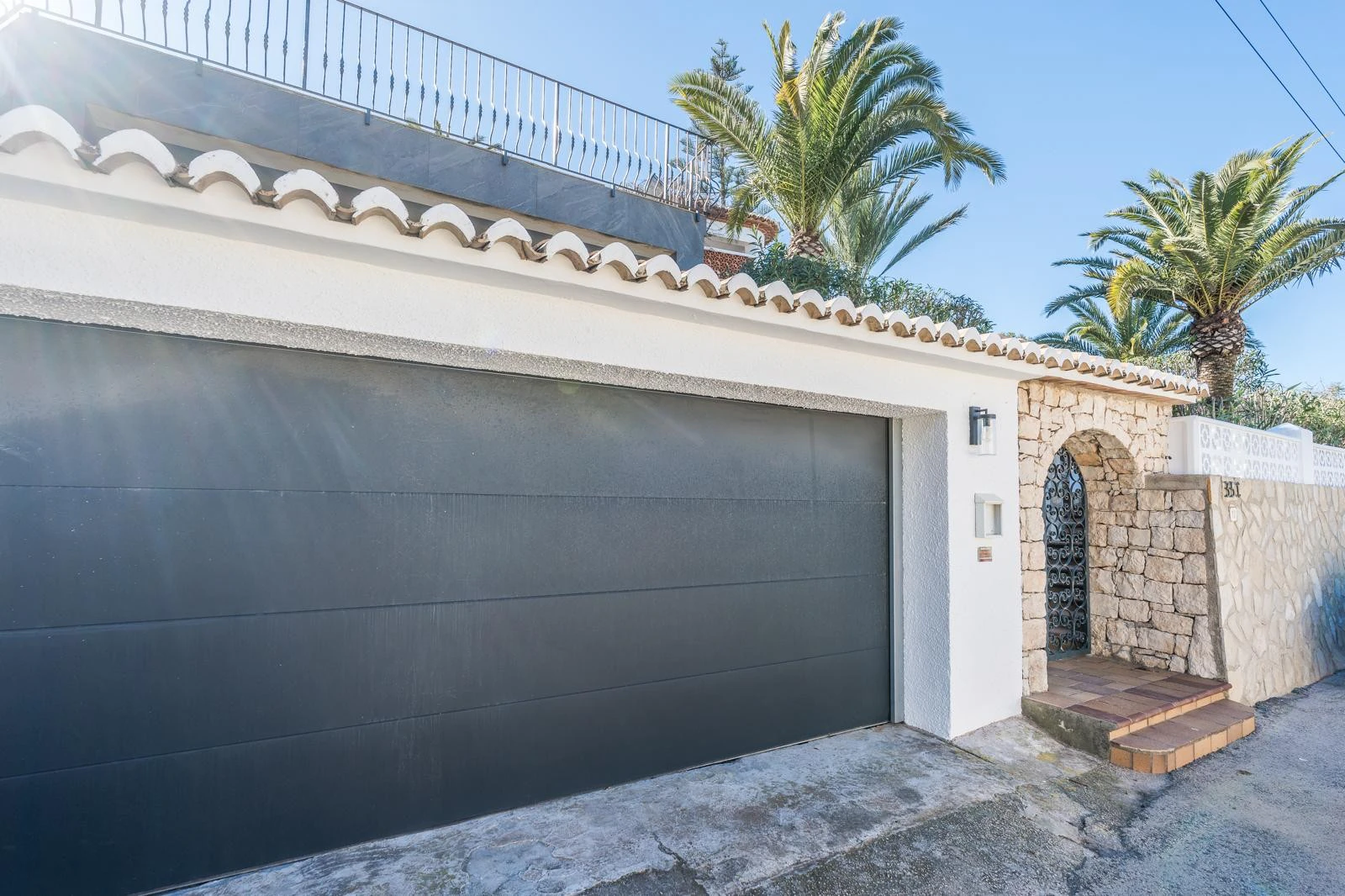 Luxury villa for sale in Jávea with pool, sea views, and independent apartment – Balcón al Mar, Costa Blanca