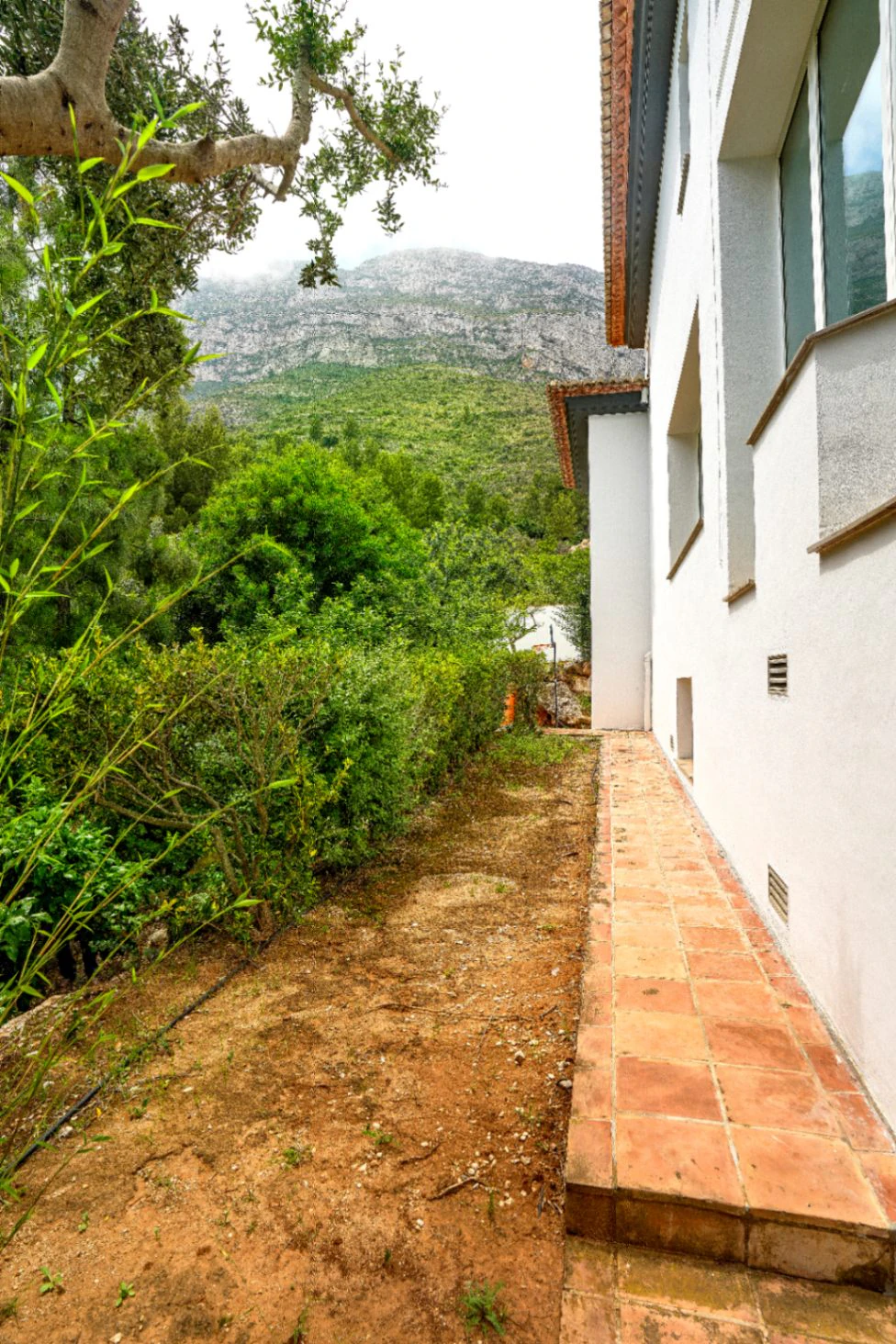 Villa avec vue sur la mer et en plein parc naturel du Montgó, à Dénia