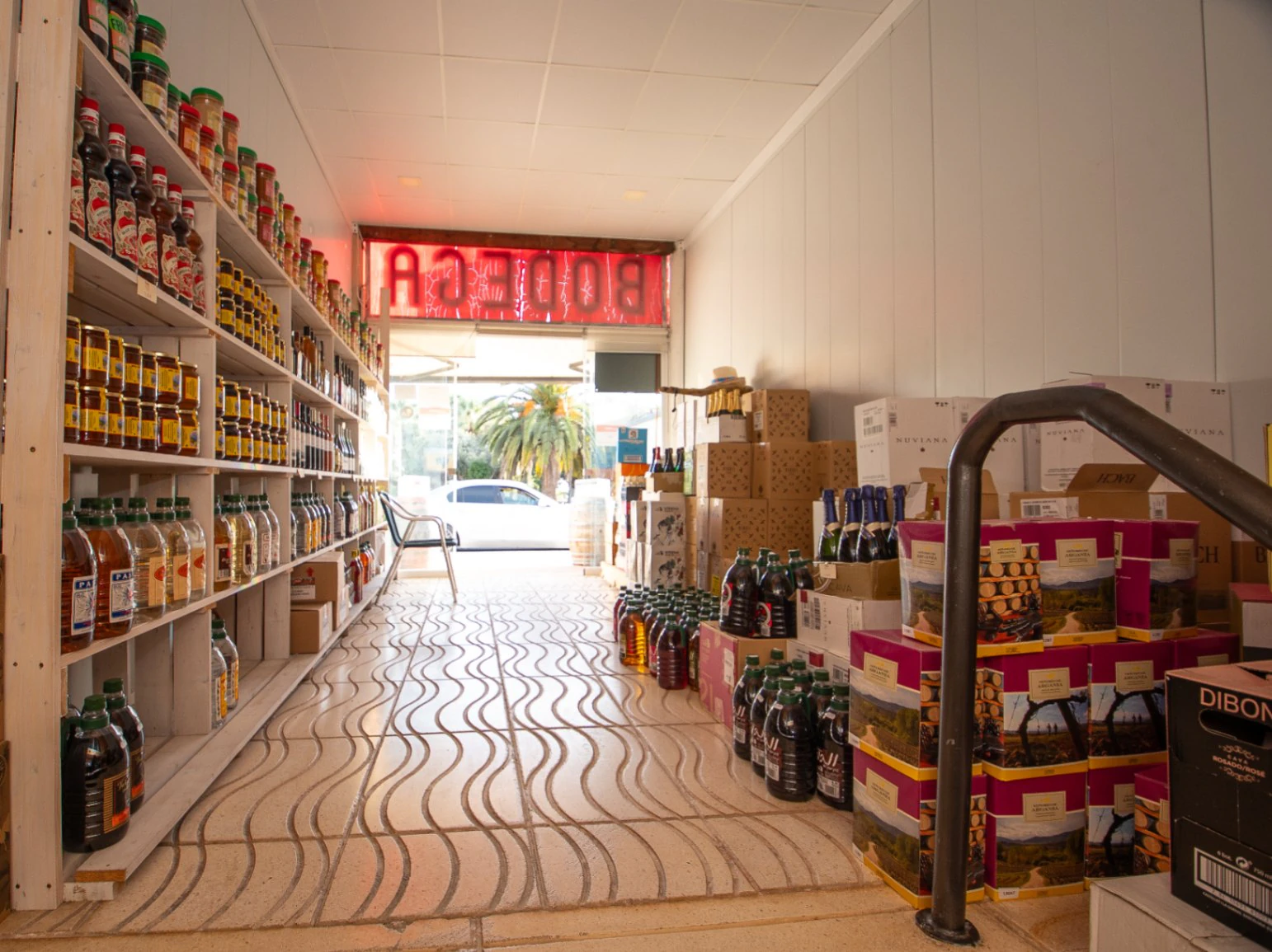 Bodega en venta en Moraira en una ubicación privilegiada.