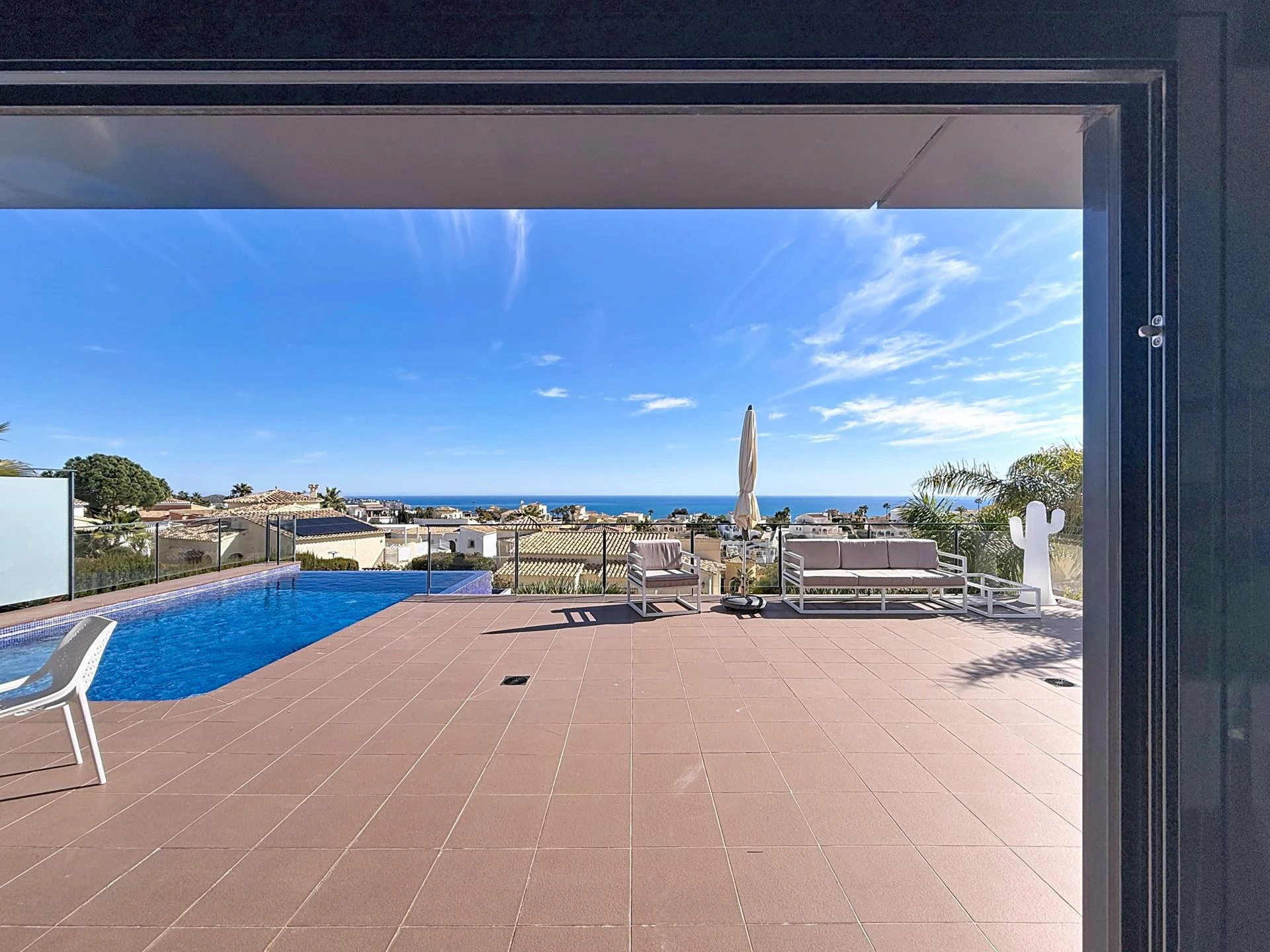 Cumbre del Sol Moderne Villa met uitzicht op zee
