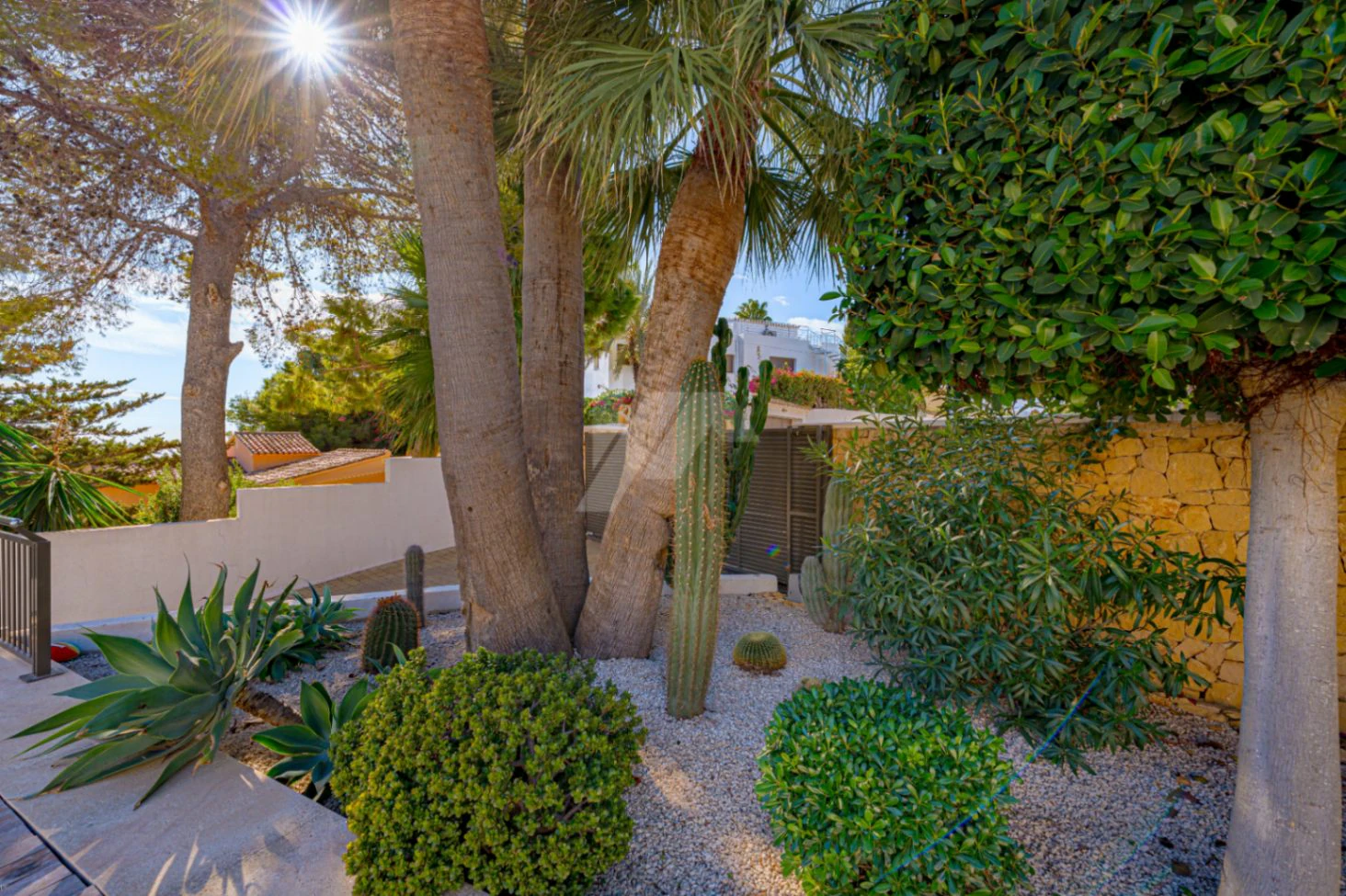 Luxury  second line villa for sale in Moraira, with sea views.