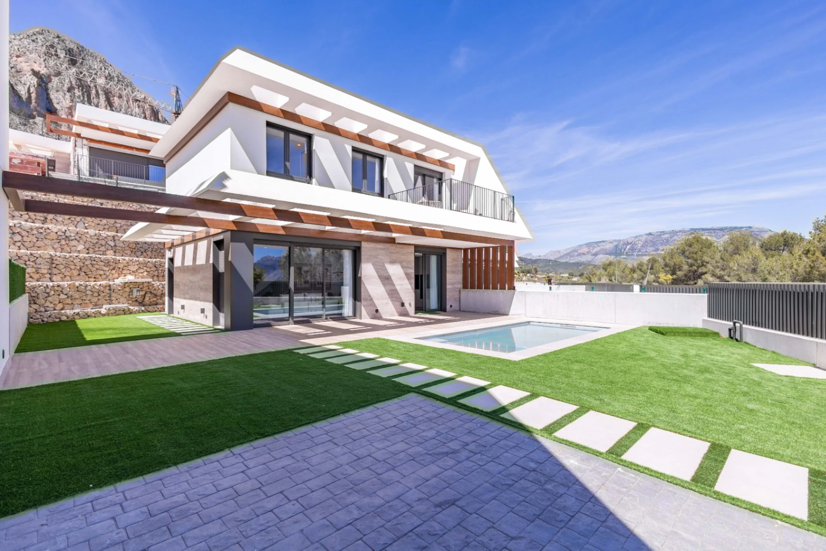 New Villa for Sale in Polop