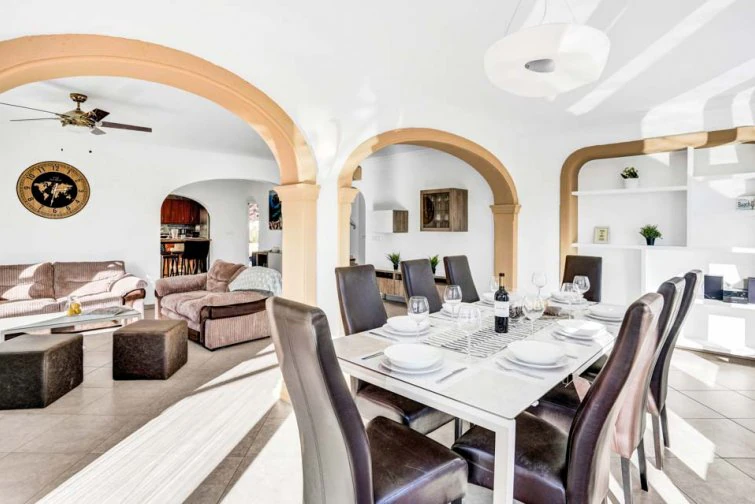 Villa for sale in Calpe, Costeres