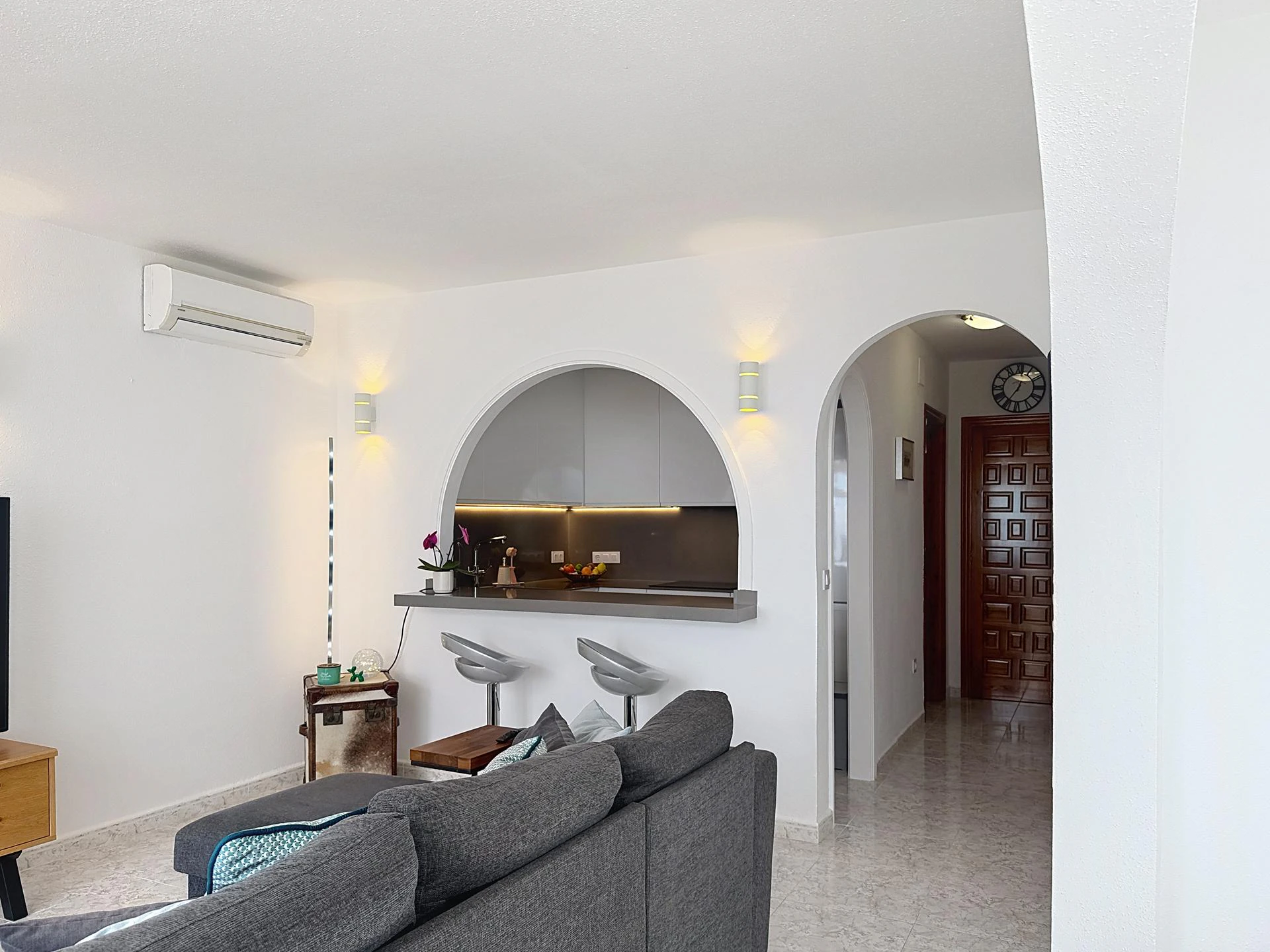 Cumbre del Sol duplex apartment with sea views