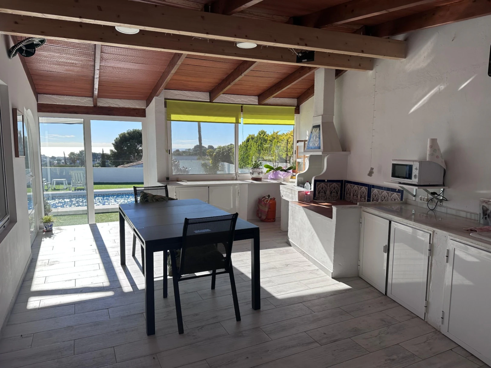 Villa de una sola planta con vistas al mar en venta en Moraira
