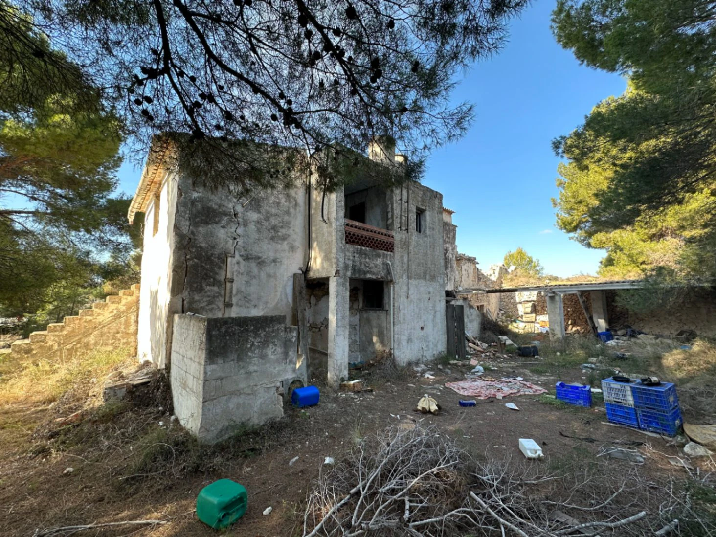 Riesiges rustikales Grundstück mit Meerblick in Moraira