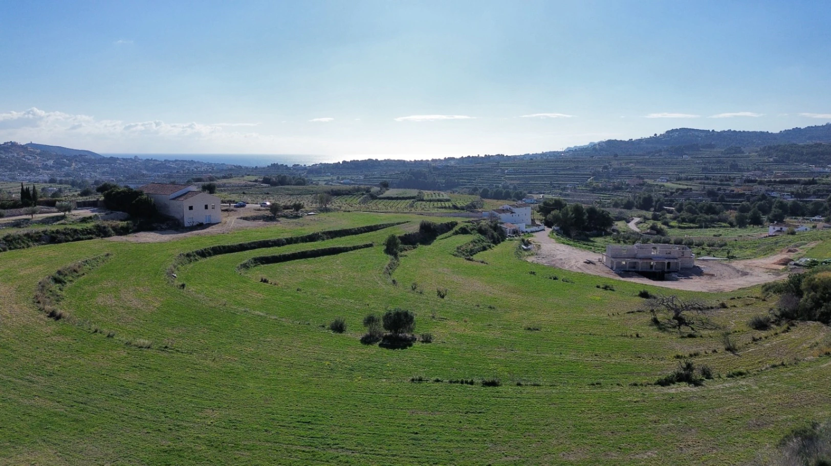 Parcela de terreno en Teulada con vistas al mar y gran potencial edificable