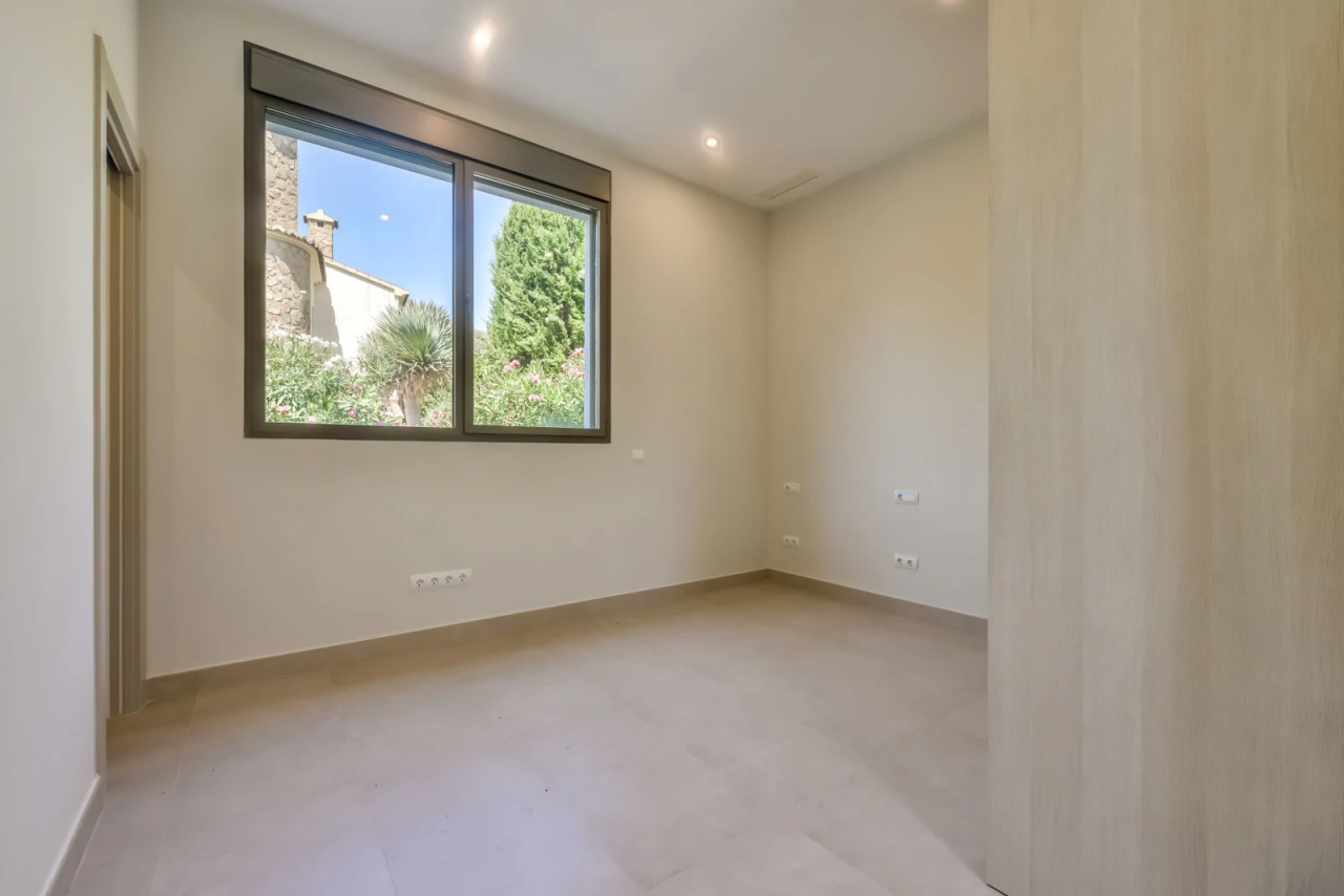 6 Schlafzimmer, 6 Badezimmer Villa zum Verkauf in Calpe
