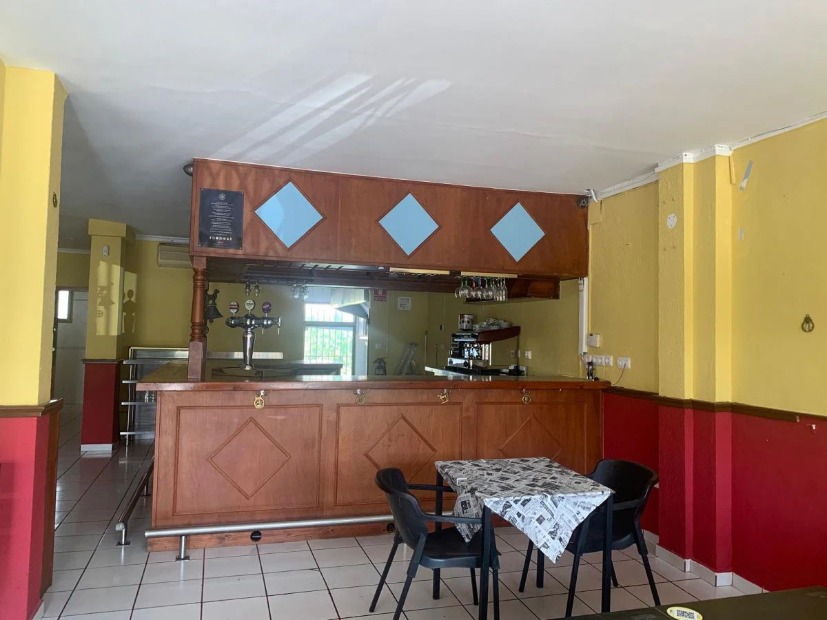 For Sale. Commercial premises in Denia