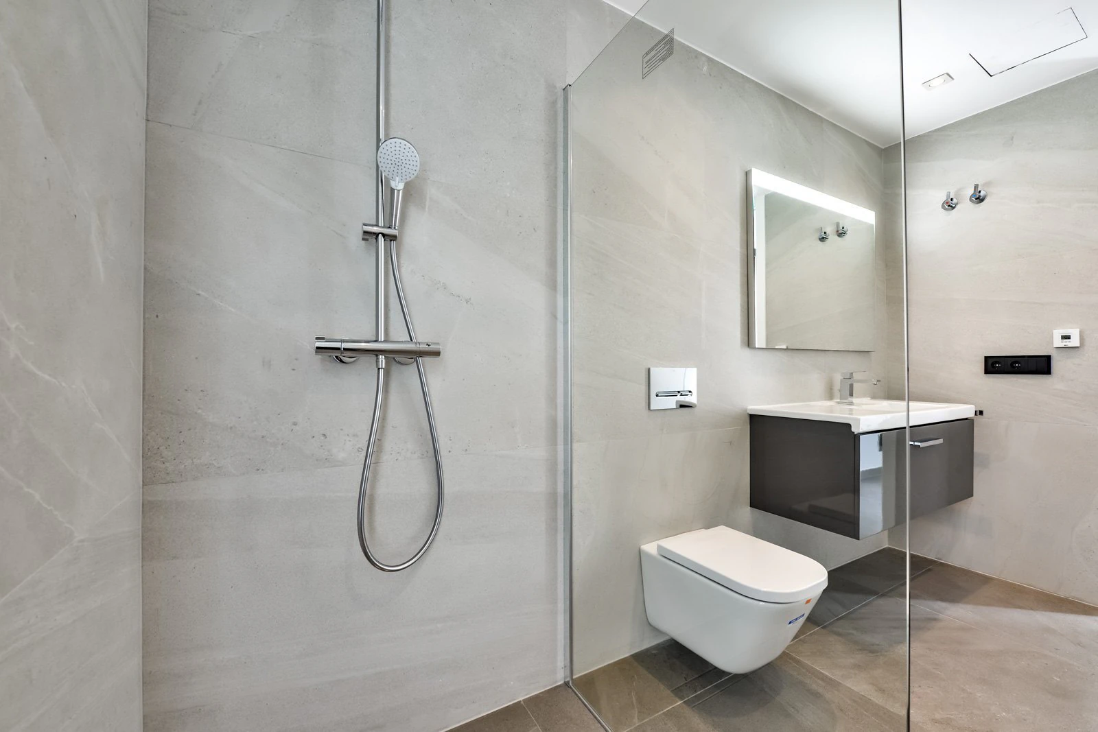 Impressive new build for sale in Jávea