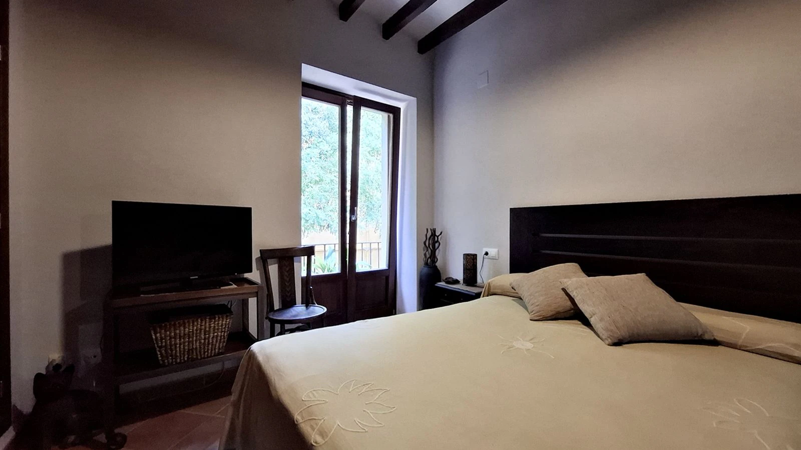 Spacious duplex home in the center of Denia