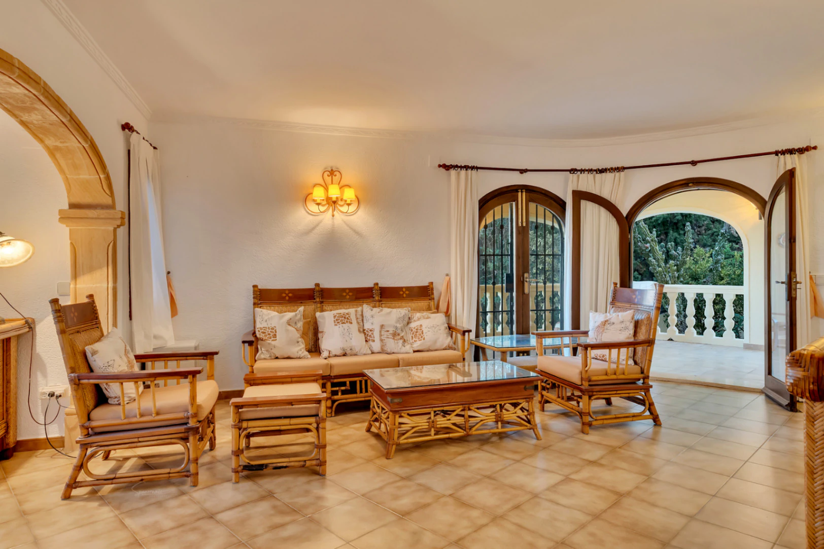 Villa à vendre avec vue imprenable sur la mer