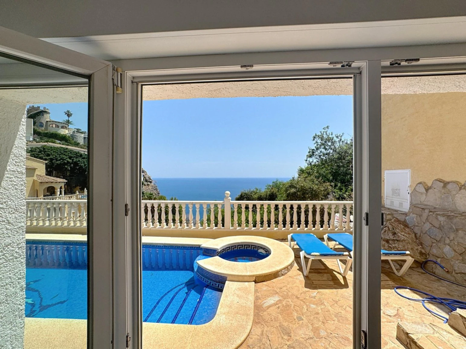 Cumbre del Sol villa met uitzicht op zee en privézwembad