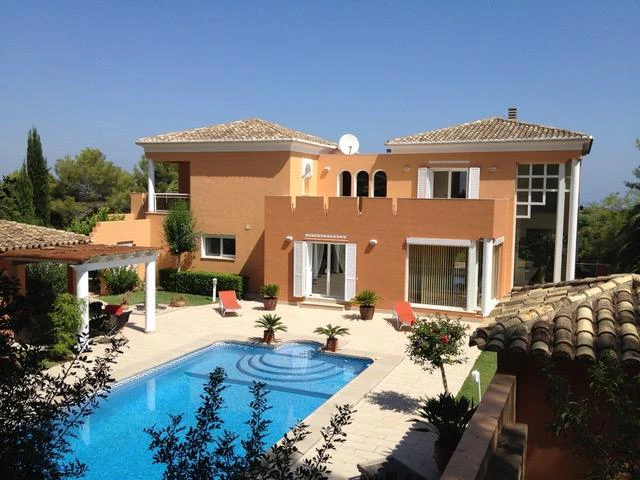Chalet de luxe à vendre au golf de La Sella