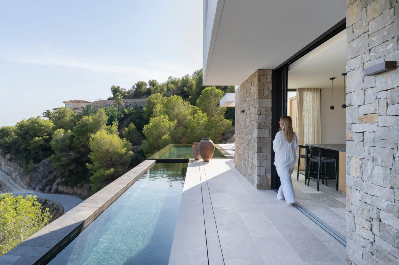 Exclusive luxury villa for sale in Jávea, with panoramic sea and mountain views.
