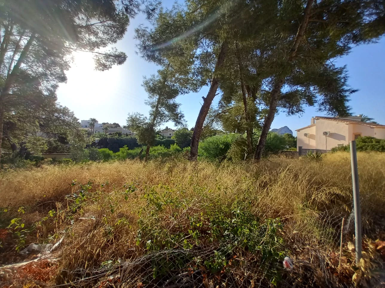 Plot for sale in Calpe