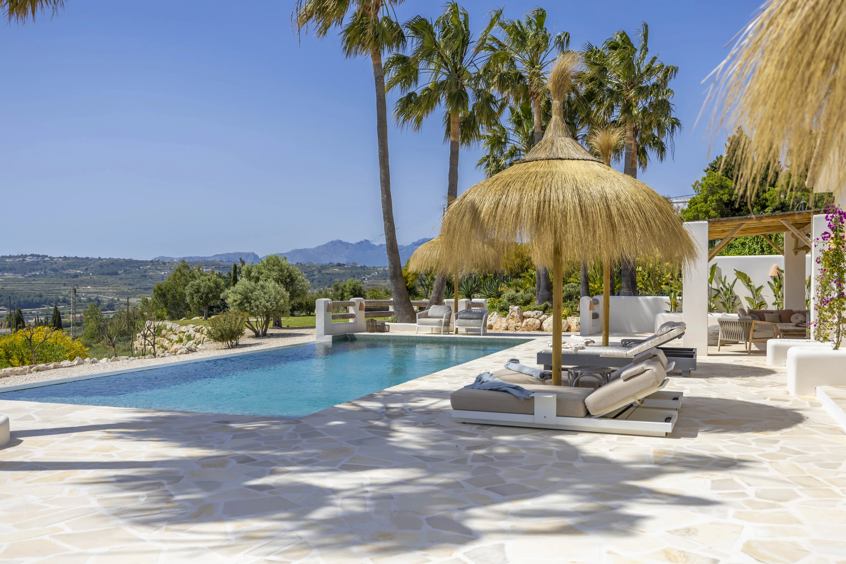 Country house for sale in Moraira