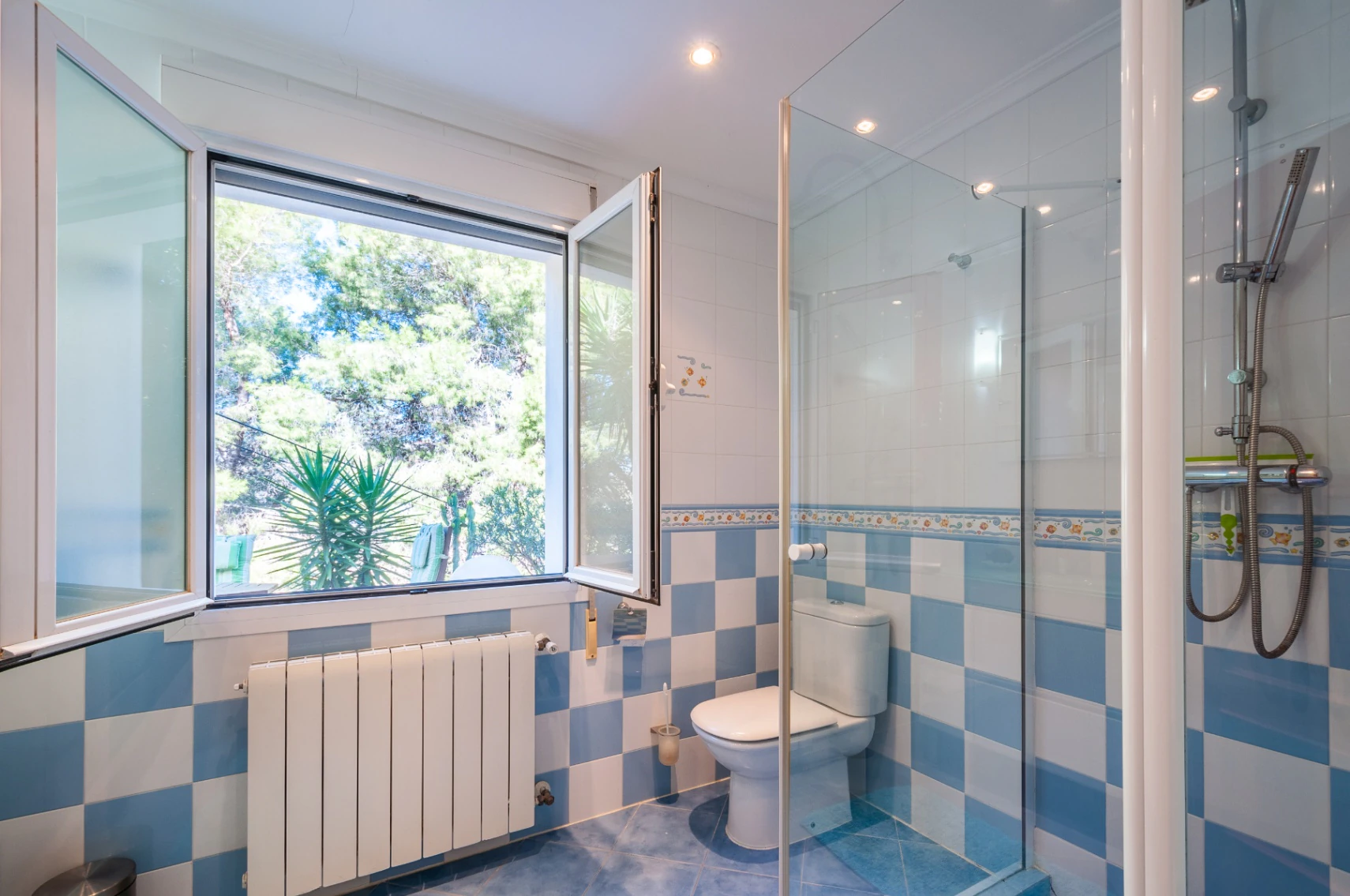 Villa à Benissa avec vue sur la mer et appartement invités séparé