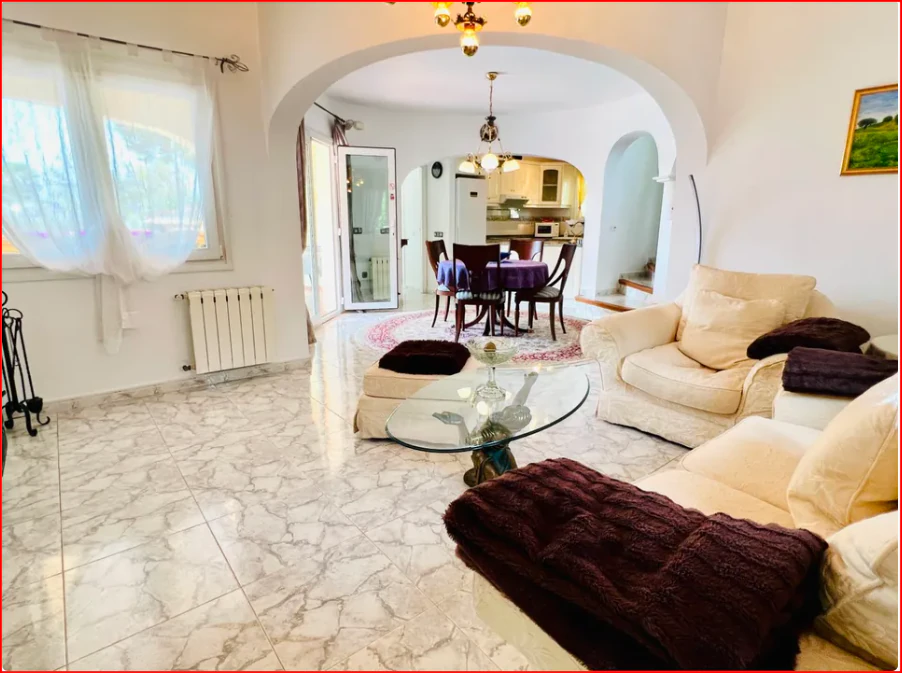 Villa for sale in Moraira