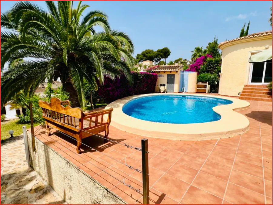 Villa for sale in Moraira