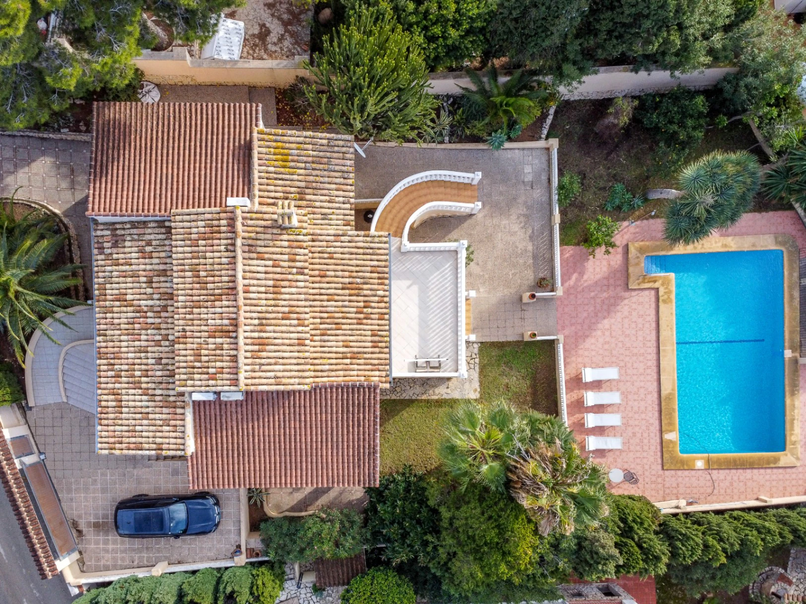 Villa con vista al mar en venta en Moraira, a poca distancia del centro