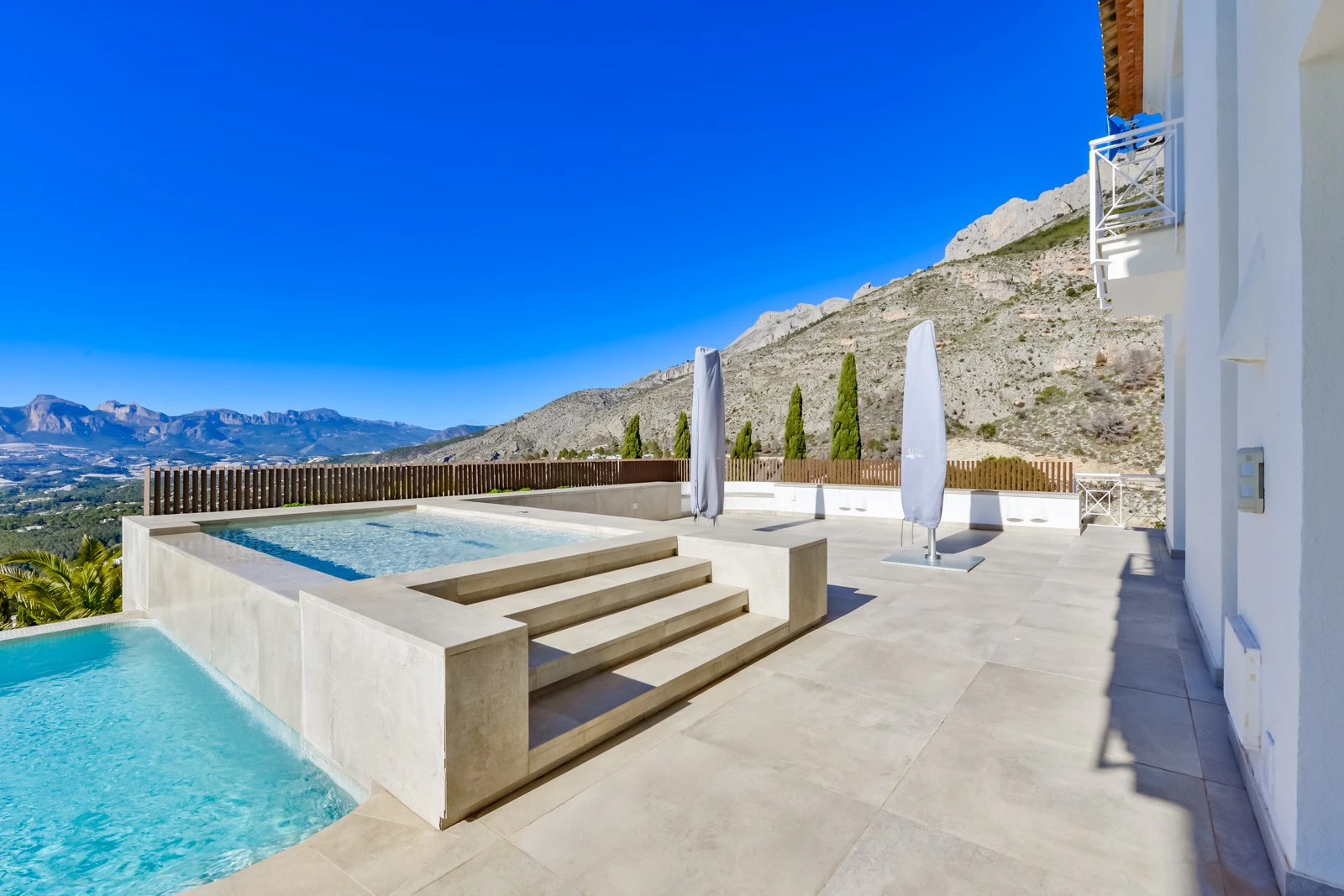 Villa for sale in Altea