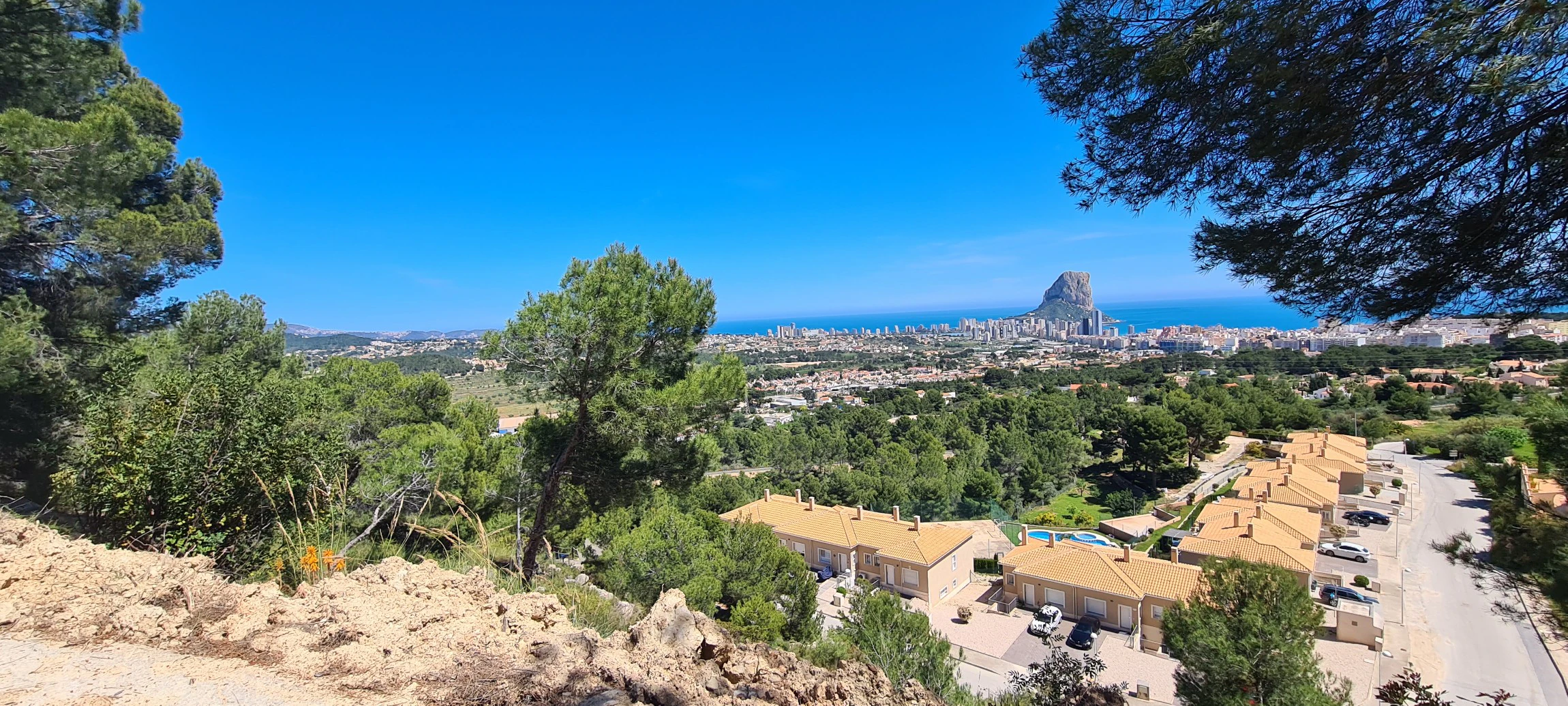 Plot for sale in Calpe