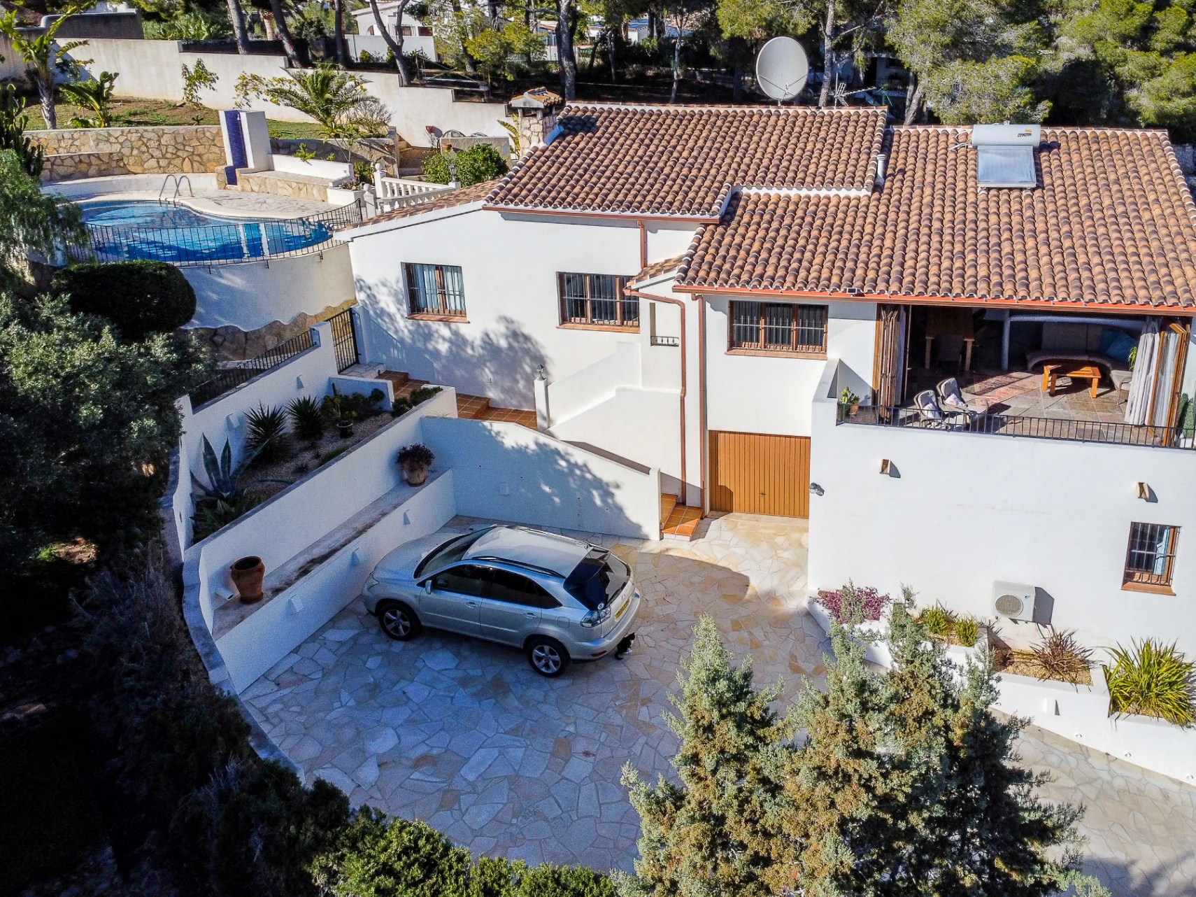 Villa con Vista al Mar en Venta en Moraira a Distancia Caminando de la Playa