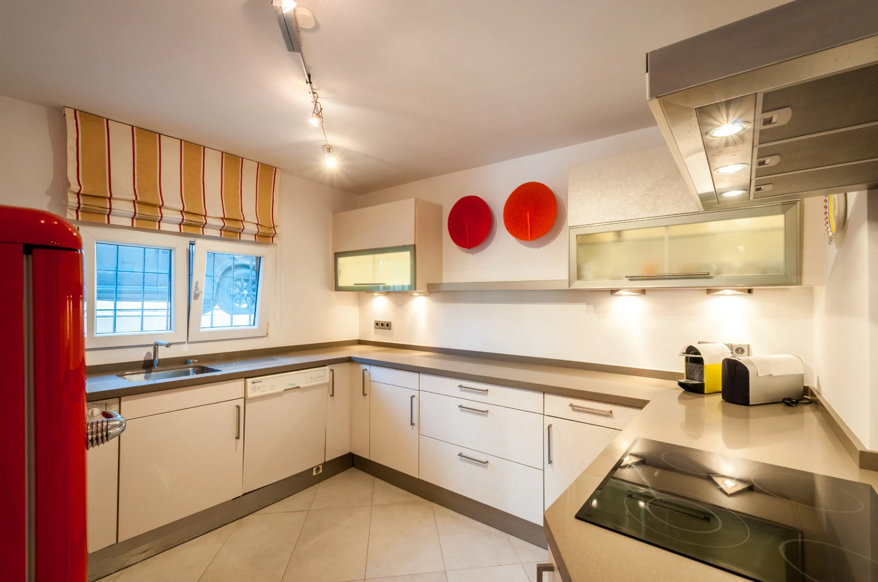 Villa con vista al mar en venta en Moraira, a poca distancia del centro